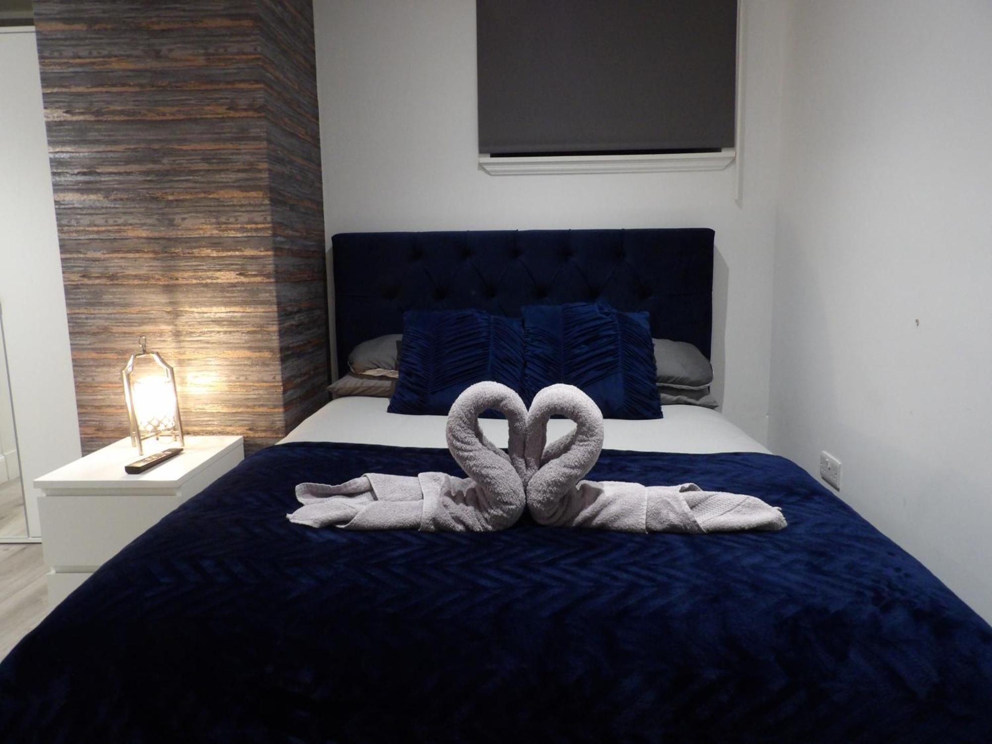 Lovely 3 Bedroom Apartment With Private Garden In Edinburgh City Centre المظهر الخارجي الصورة